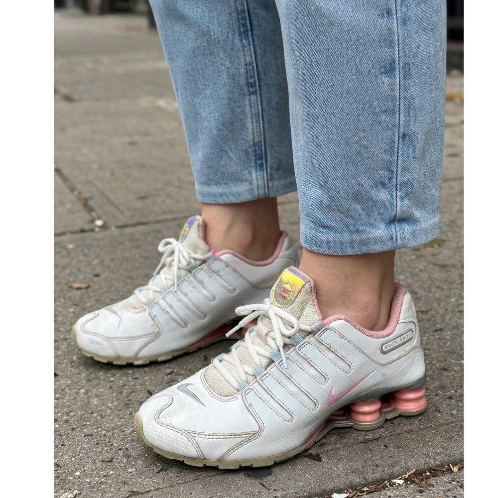Nike Shox NZ Sneakers Womens Youth 4 Pink White and Blue Athletic Shoes